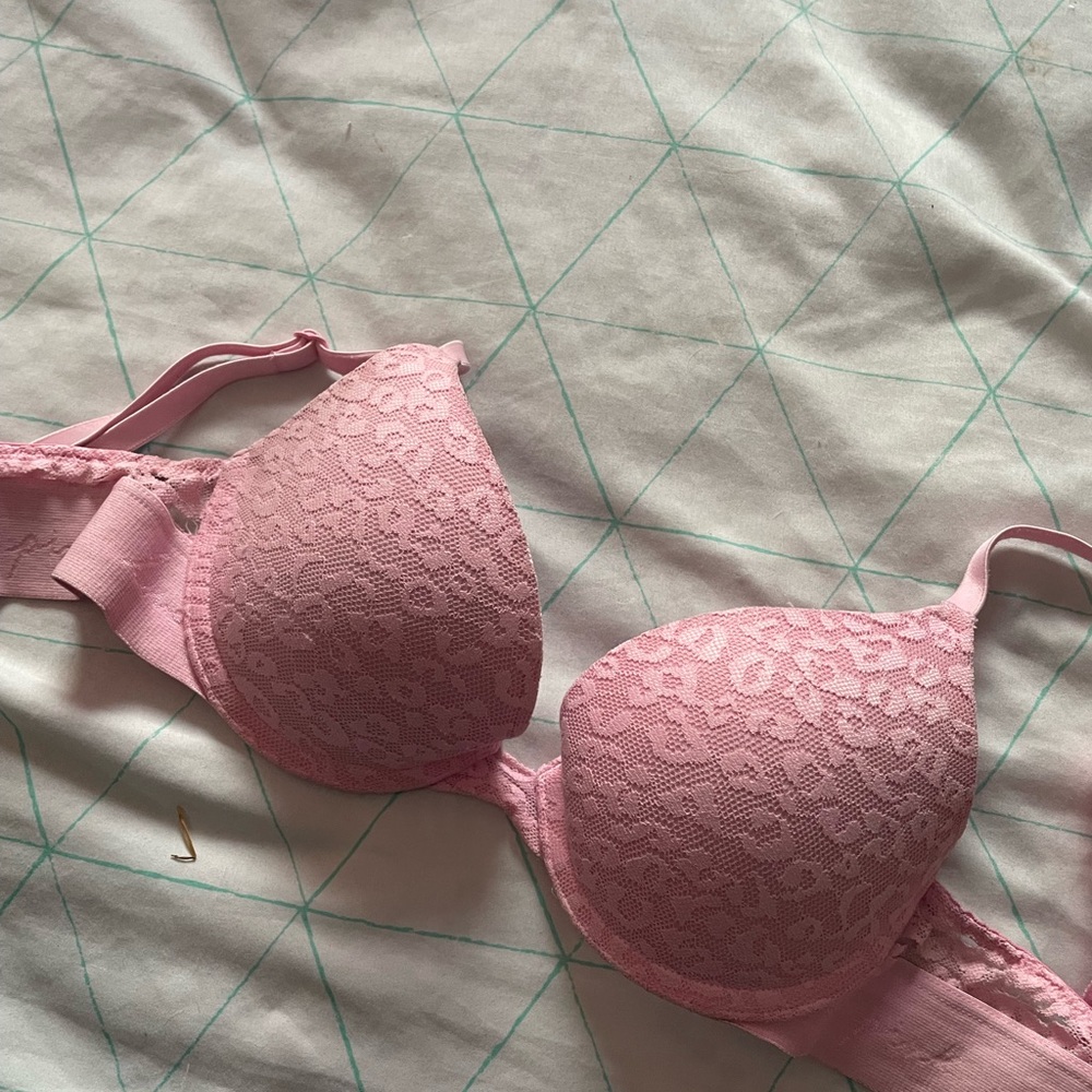 PINK bra.
